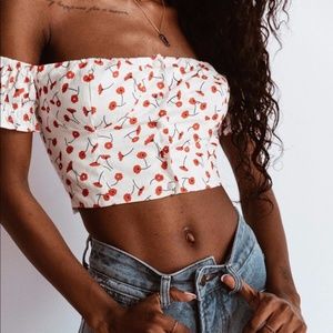 Princess Polly Kiewa Crop Top